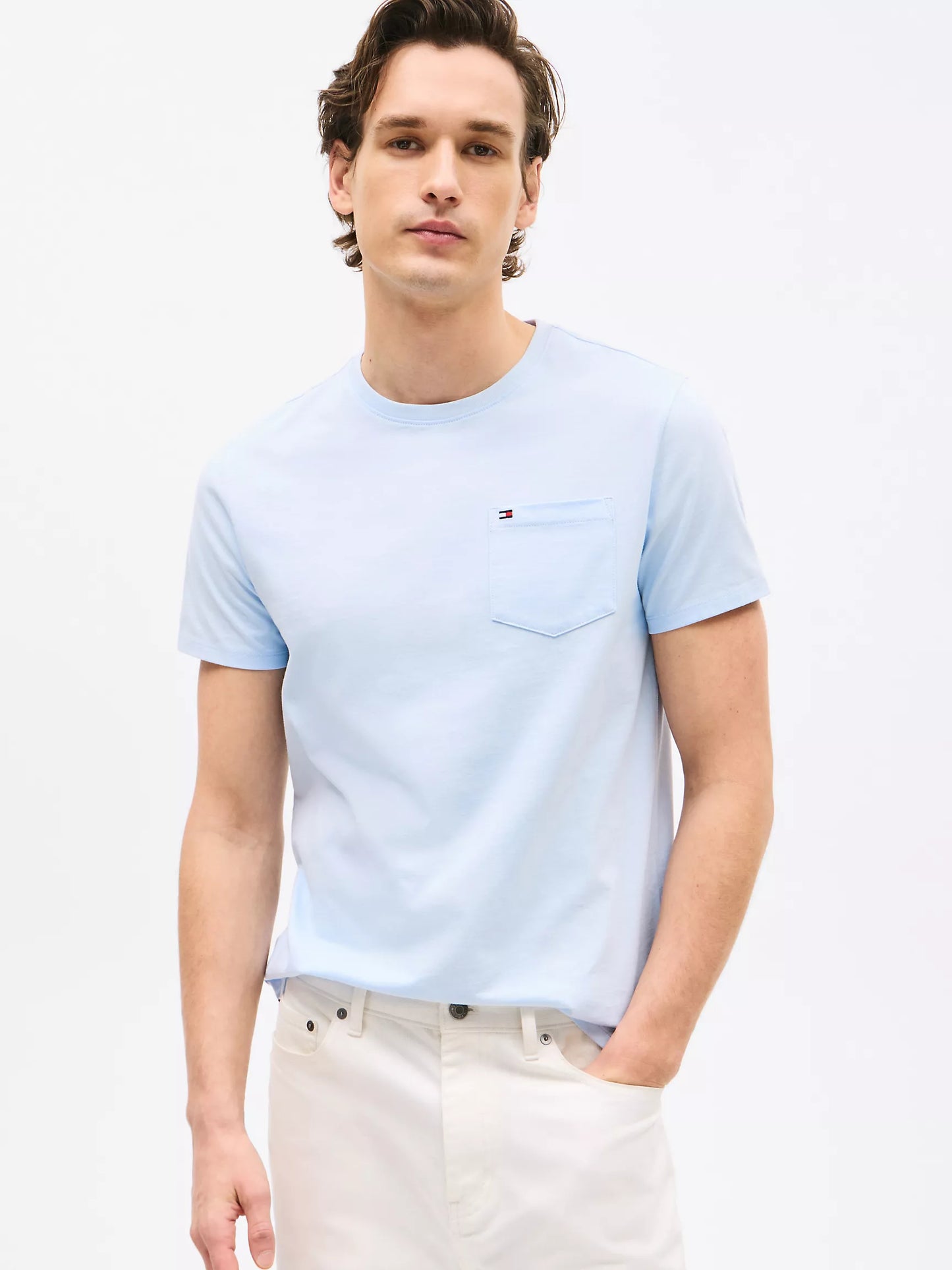 Camiseta basica con bolsillo Regular fit Tommy Hilfiger