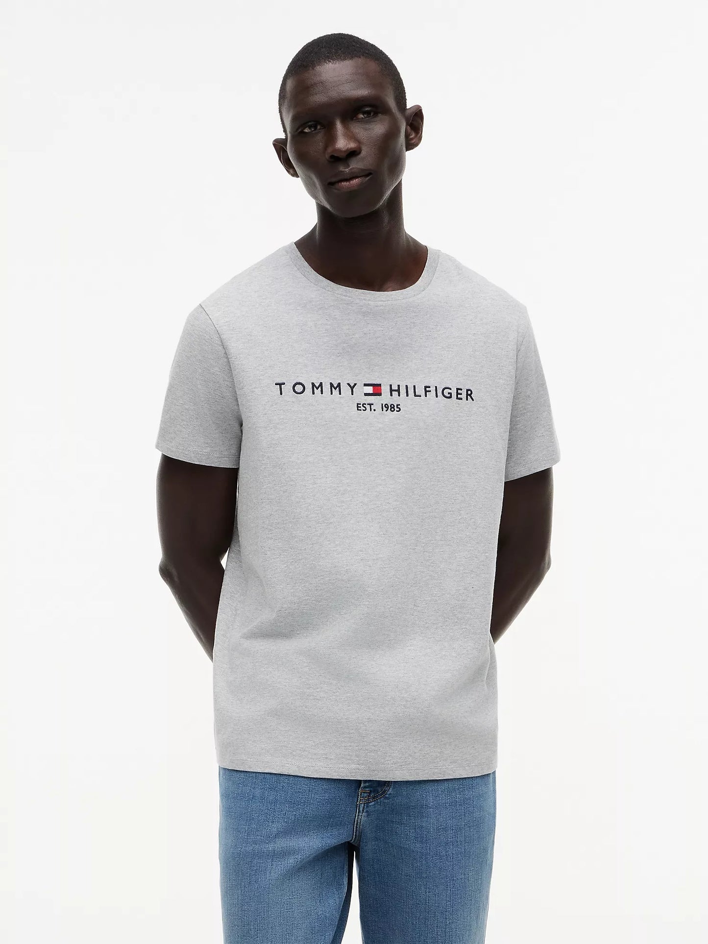 Camiseta Tommy Hilfiger Con Logo Bordado NC